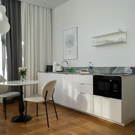 Miro Center - Quiet Chic, Self Check-in Aparthotel