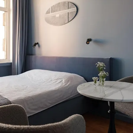 Miro Center - Quiet Chic, Self Check-in Aparthotel Riga