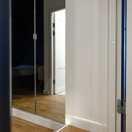 Miro Center - Quiet Chic, Self Check-in Aparthotel *